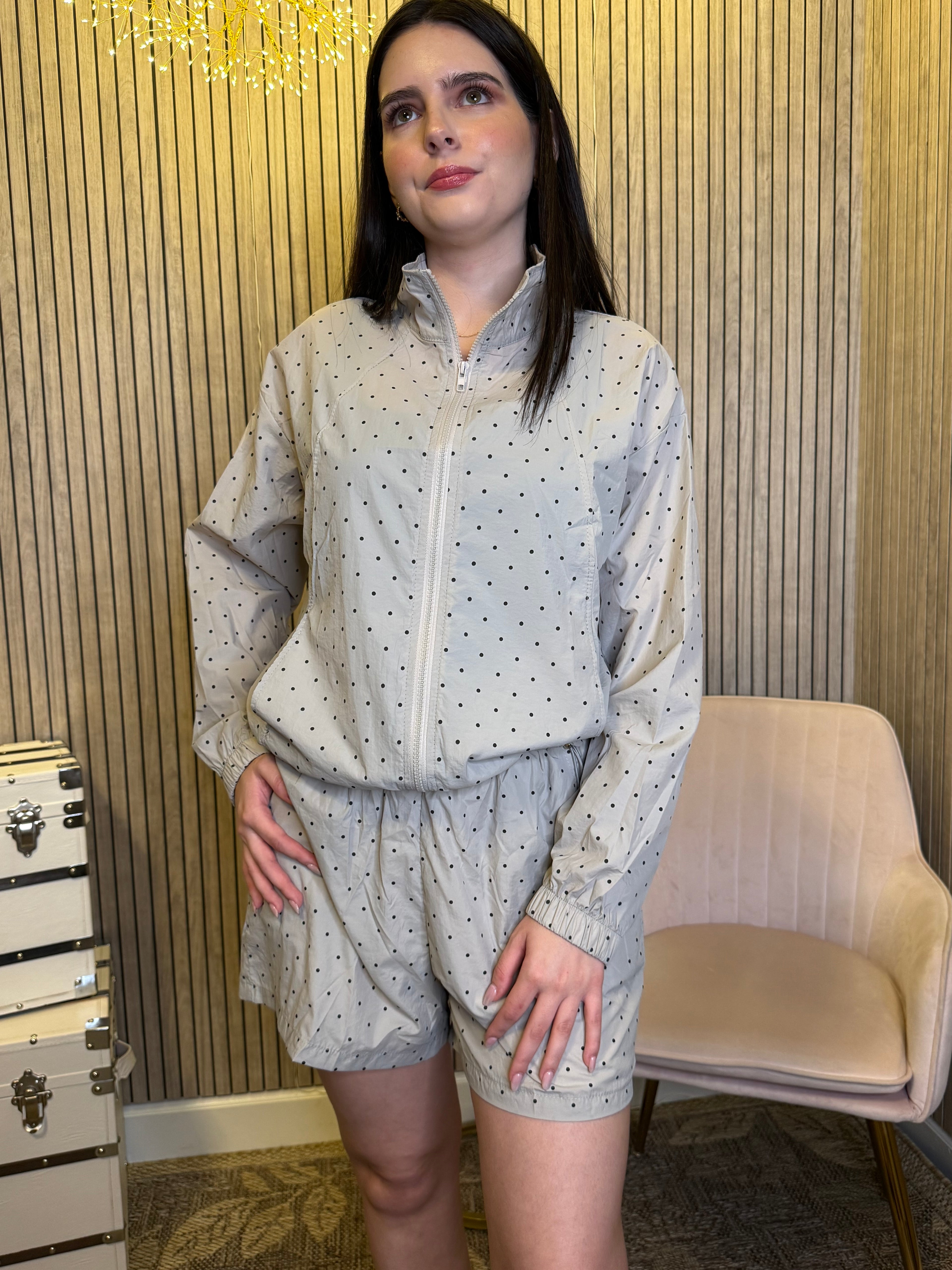 Women’s Gray Polka Dot Zip-Up Jacket & Shorts 2-Piece Set